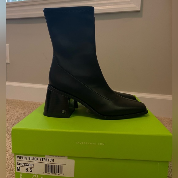 Sam Edelman Black Bootie - Wells - Picture 2 of 5